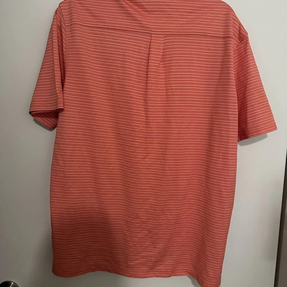 Tommy Bahama Men’s Polo - Large Red Pattern - Picture 2 of 7